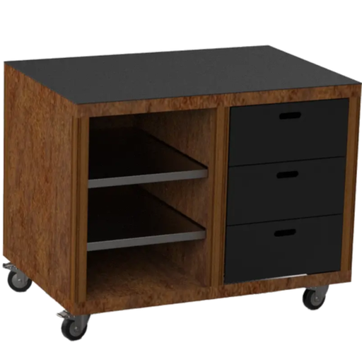 Masuria Vasarie Workstation